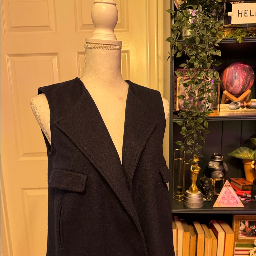 Scoundrel vest